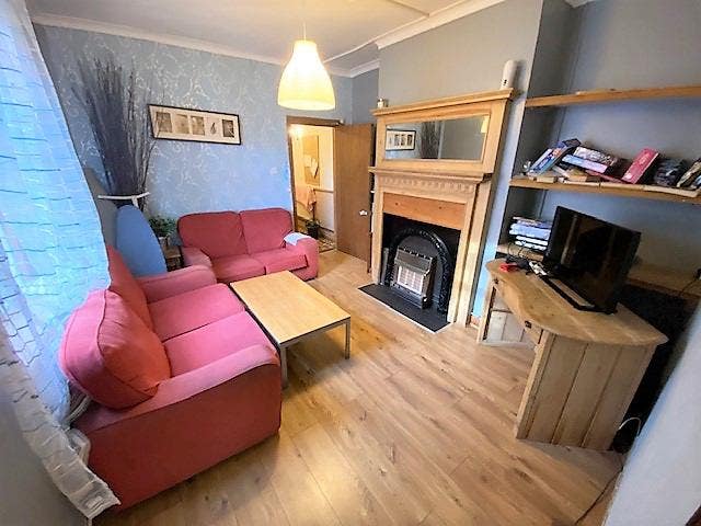 Double room in Edgbaston Houseshare Main Photo