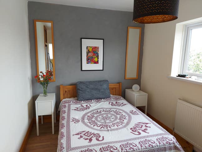 Dbl bedroom (furnished/unfurnished)  Main Photo