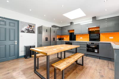 Ensuite Rooms Available 🏡 Westminster Road Main Photo