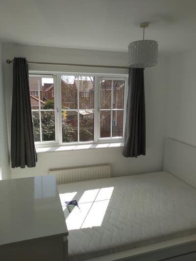 One Double Bedroom Main Photo