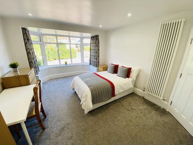 Fantastic  Luxury  En-Suite House Share Main Photo