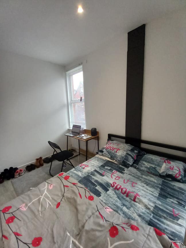 Wow - Brand New Studio Fully Refurbished Main Photo