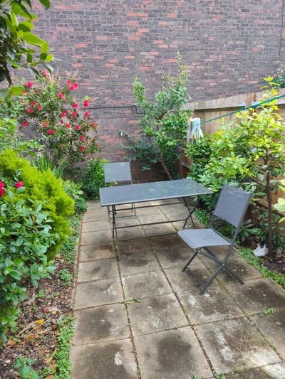 Spacious Double Room Close to Old St Station N1 Main Photo