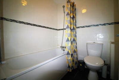 🛏 Cosy Double Room • No Deposit Option (48Hr) Main Photo