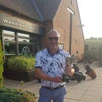 Professional Male seeks a double room Main Photo