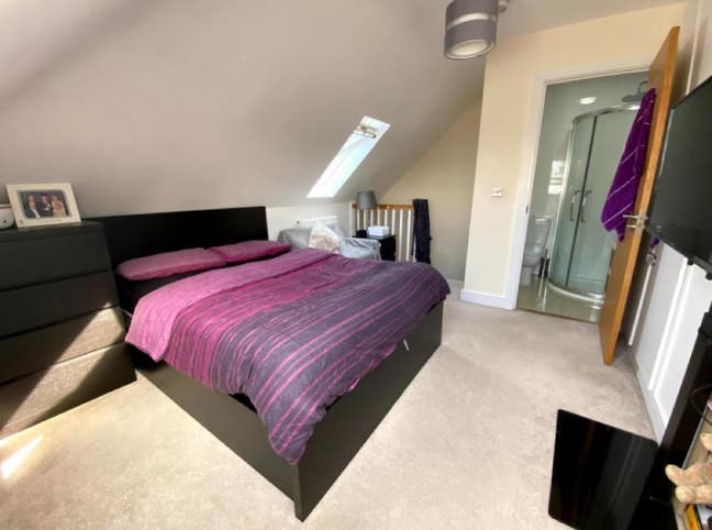 Double room with ensuite to rent  Main Photo