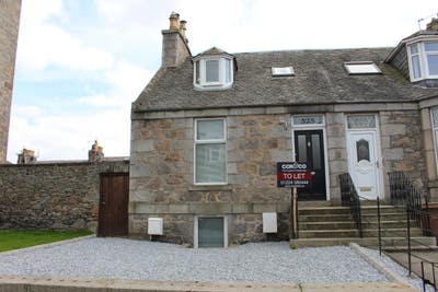 Wonderful Refurbished 5 Bedroom House  Main Photo