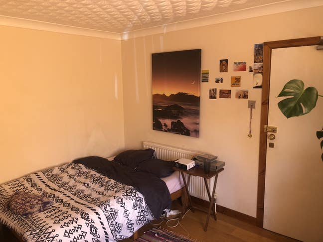 Very Large Double Bedroom Off Mill Road Main Photo
