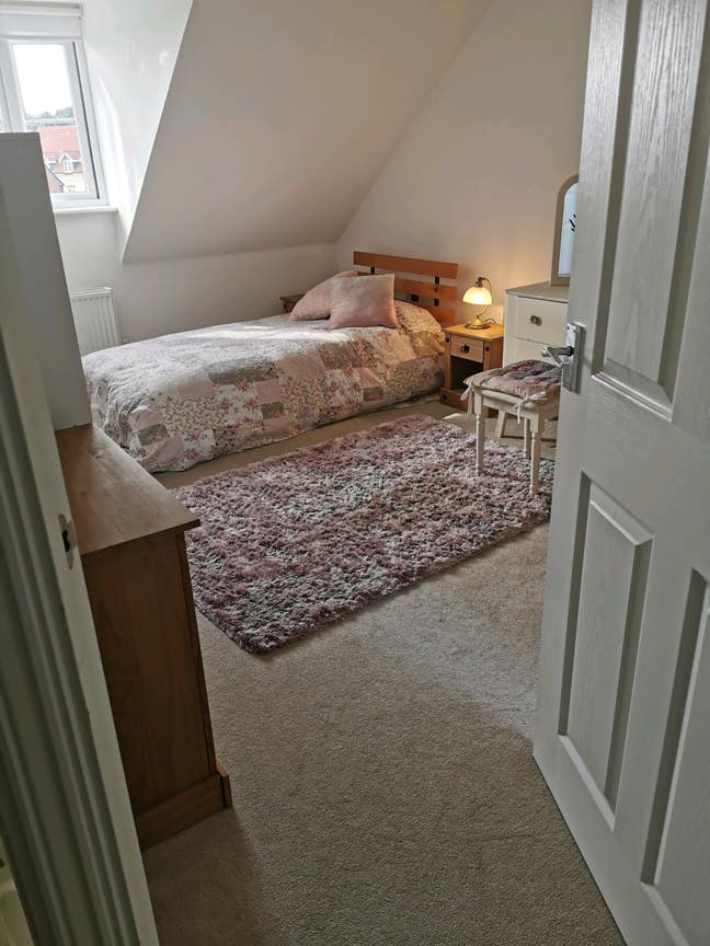 Beautiful double room with en-suite in Glastonbury Main Photo