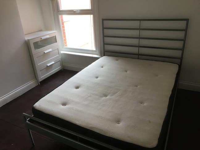 Excellent clean furnished double room to rent Main Photo