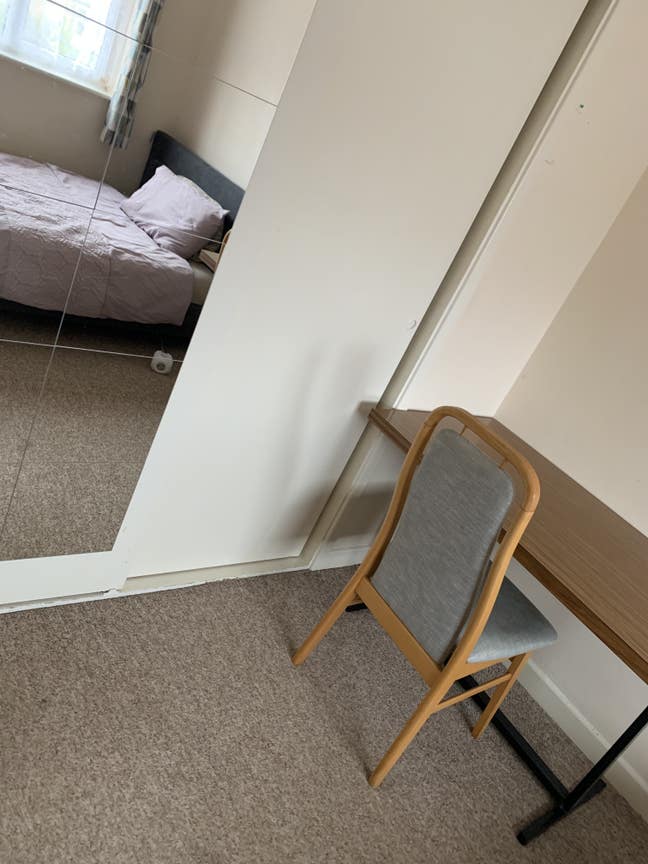 Low deposit Extra large double room available Main Photo