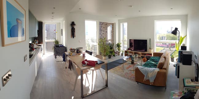 Top floor, sunny, new-build, storage, great views, Main Photo