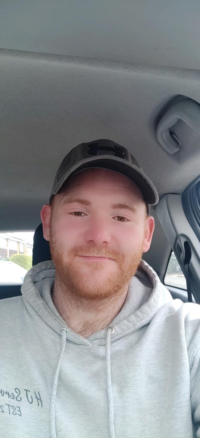 Professional male looking for accommodation Main Photo