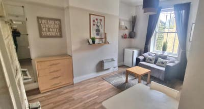 Studio Flat - Headingley Lane, Leeds Main Photo