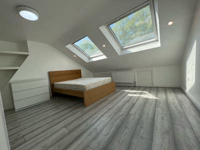 Amazing Double Room 5min from West Croydon  Main Photo