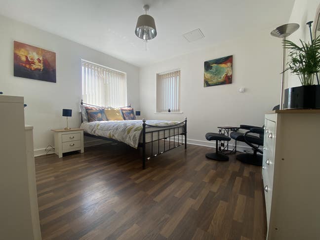 Room to Rent, North Chingford Main Photo