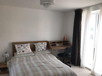 Modern Ensuite Double Room in Trumpington Main Photo