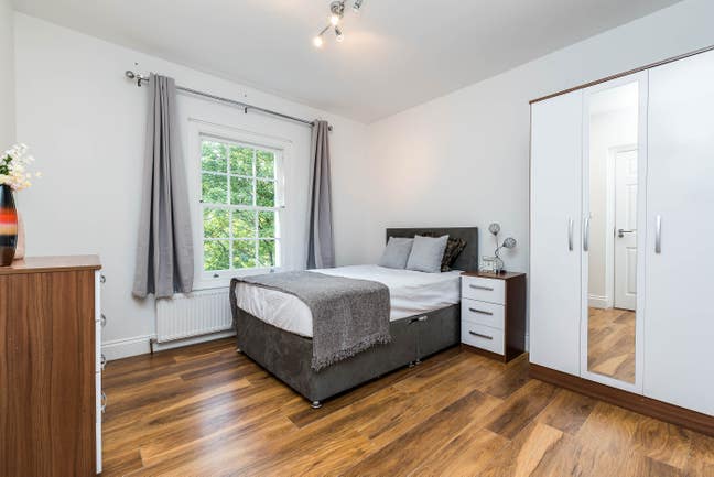 Ensuite🛁Canonbury📍International Housemates Main Photo