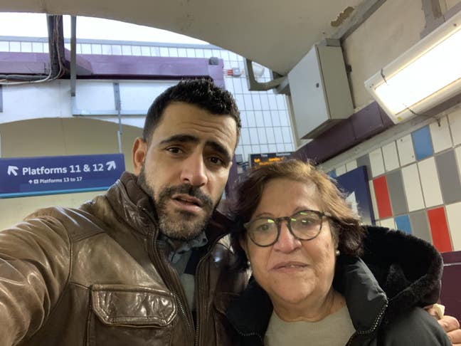 Looking around & near CR8 Main Photo