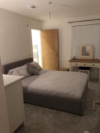 Double Room with En-Suite Main Photo