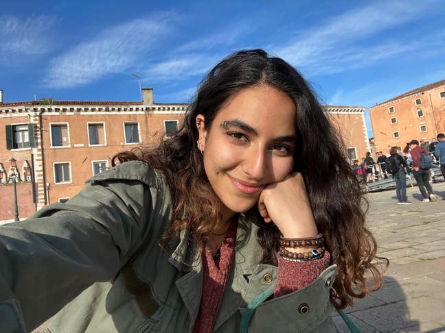 Working student seeking friendly shared accom Main Photo