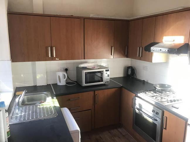 NG7 Beautiful Shared Home- Bills inc. Main Photo