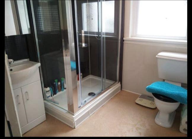 Double Room// Kilburn// House Share Main Photo