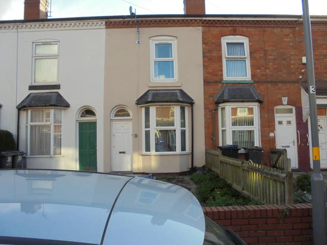 Universal Credit, Jsa, Pip, Esa, Etc Only.  Main Photo