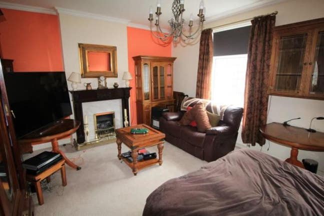 Self Contained Apt, All Inc inc full sky/BB; prof  Main Photo