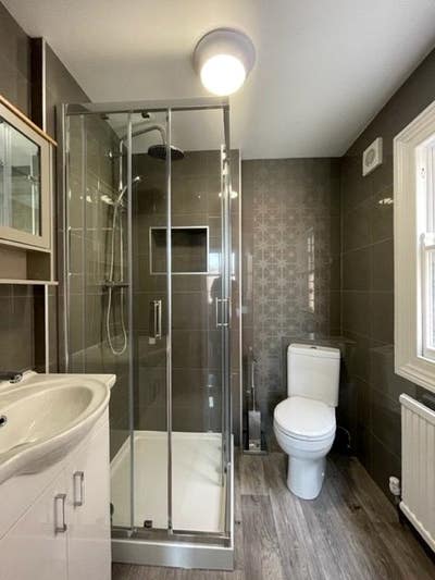 Super duper five bed House -  Must be seen !!!!!! Main Photo