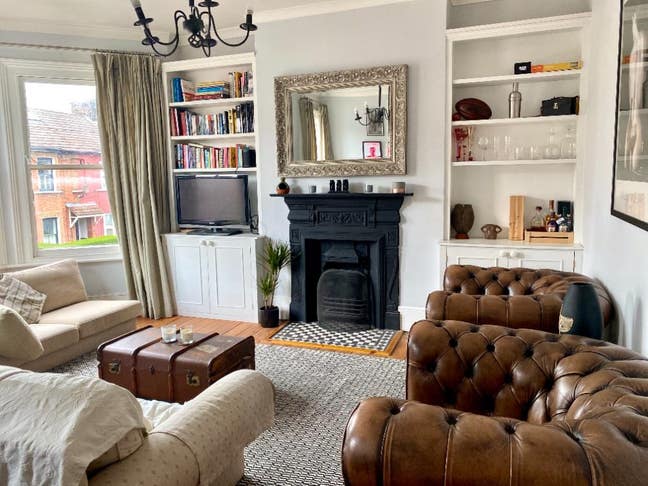 Double room in stylish flat 2 mins from tube Main Photo