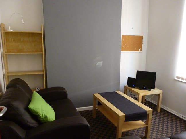 Single Bedroom in shared house, South Belfast Main Photo