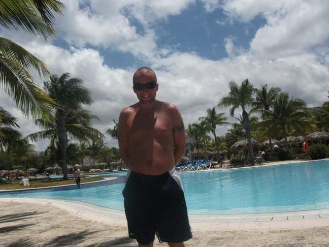 Looking for house share flat share  Main Photo