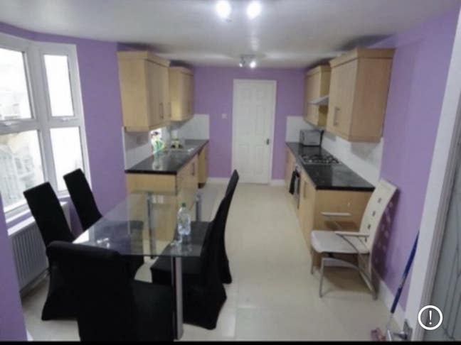 Single  Room  -Forest  Gate- Female Only  Main Photo