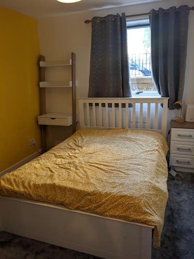 Double room next to Leith Walk Main Photo
