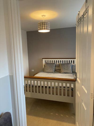 Double Room with En Suite Main Photo