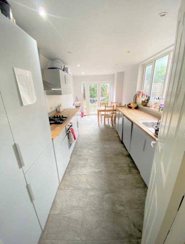 ☀️☀️Double in Happy Houseshare☀️☀️ Main Photo