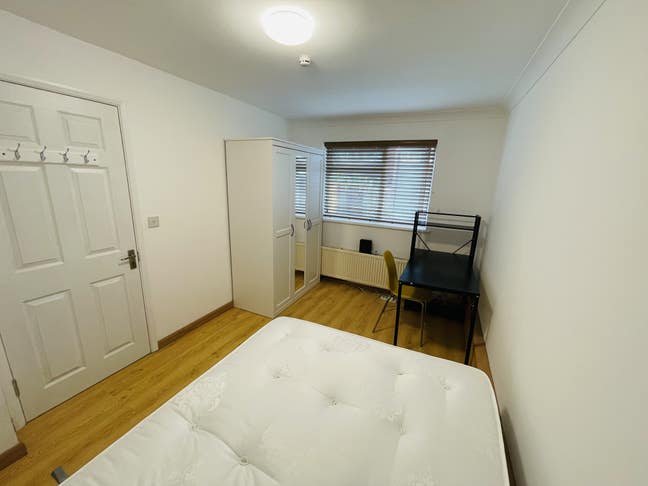 💎Nice & Bright💎 Double Bedroom Bill Incl Main Photo