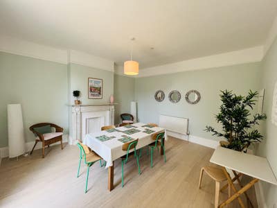 Stunning Property, Medium Double Ensuite Room  Main Photo