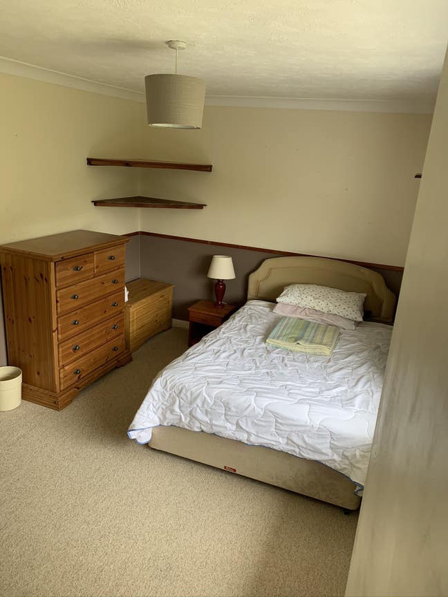 Double Room  in Shared House Town Centre Main Photo
