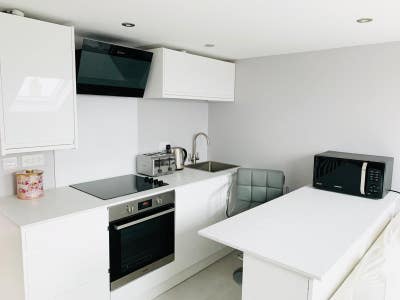 Private Studio Flat in Victorian Townhouse Main Photo