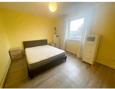 Refurbished Double room 320pcm Main Photo