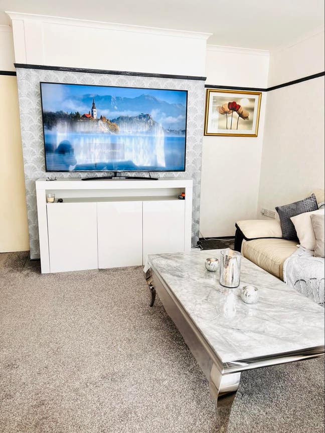  A Beautiful cozzy home to share Main Photo