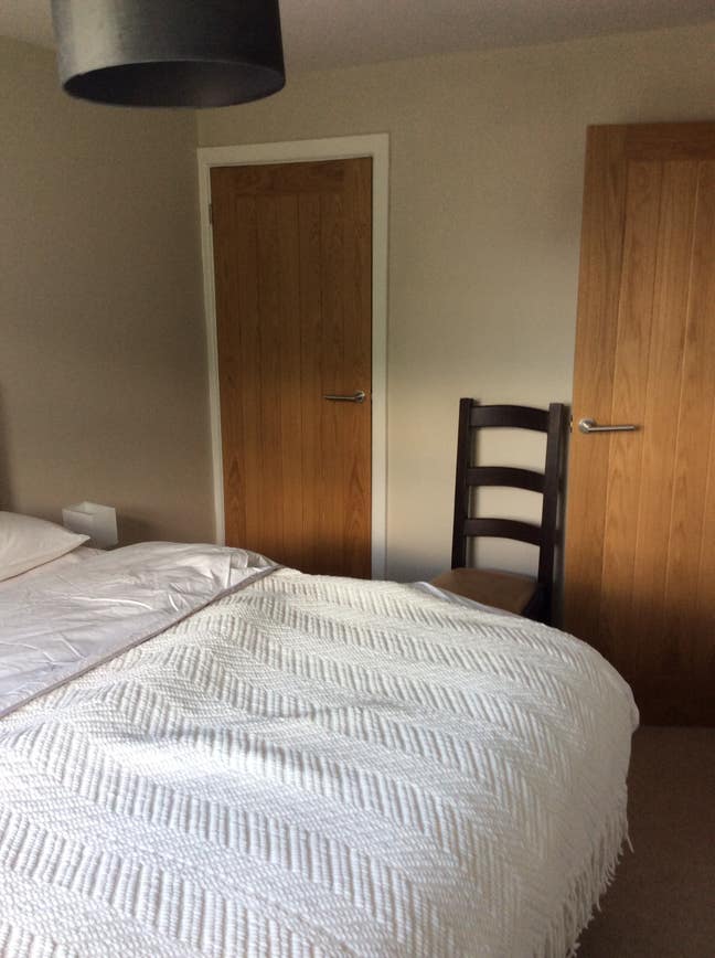 Double room in nice, large house  Main Photo