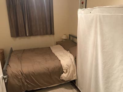 Room to Rent Mon-Fri Only - Central Reading  Main Photo