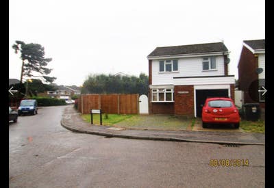 Single clean room available  NOW ! Main Photo