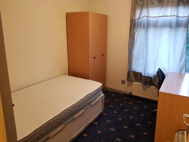 Single Room near Brunel University, Uxbridge Main Photo