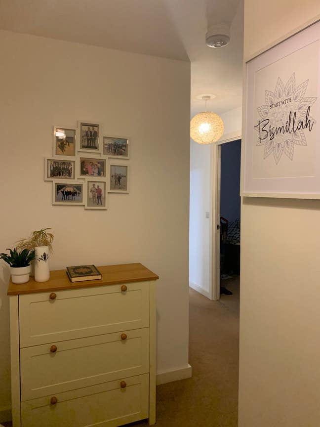 A furnished bedroom in Huntingdon town center Main Photo