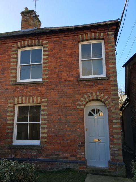 Double Room For Rent St Mary Bourne  Main Photo