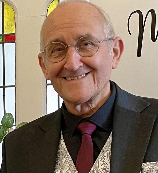 Retired Heating engineer Main Photo